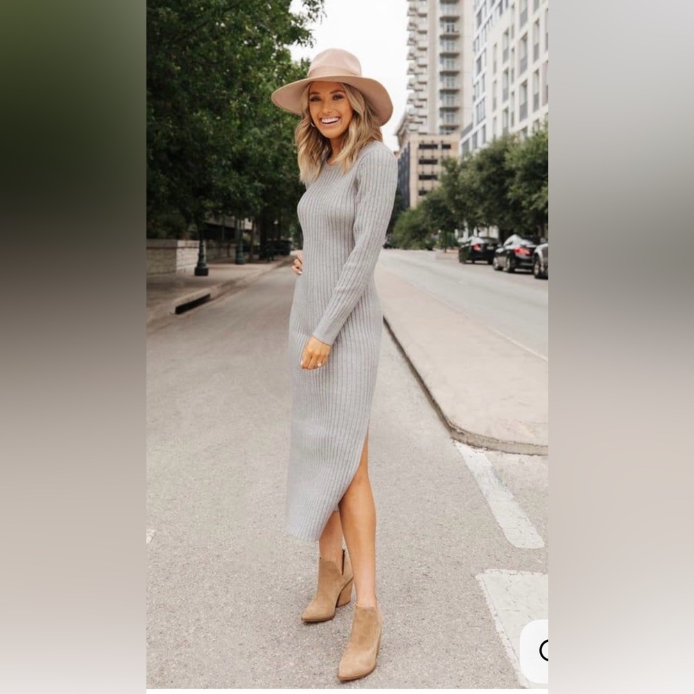 WAYF Gray Ribbed Knit Dress